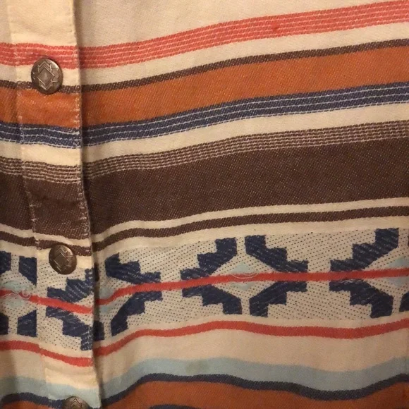 Ariat Real Tribal western wear, snap button down shirt XL - Picture 2 of 5